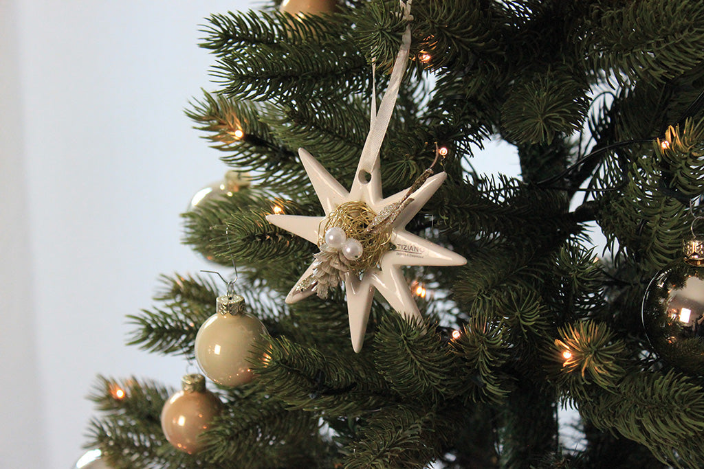 Baumschmuck-mit-Stern-Diamante
