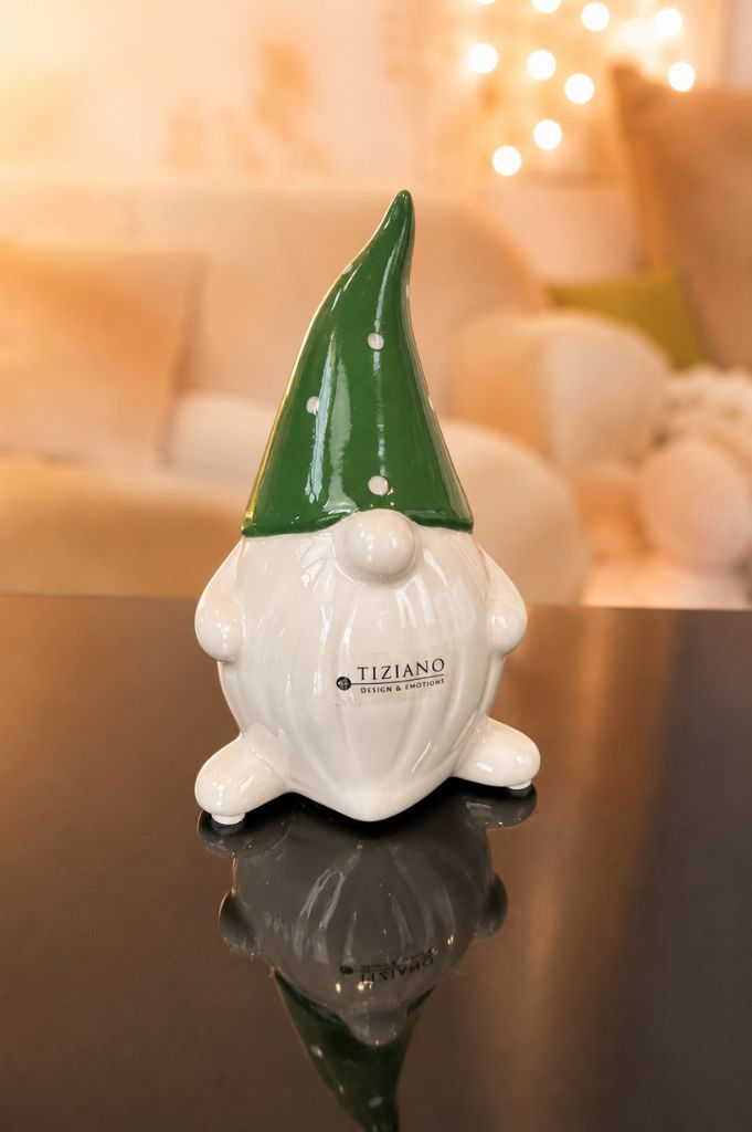 J9 Deko Zwerg Bono mit grüner Mütze creme-weiß