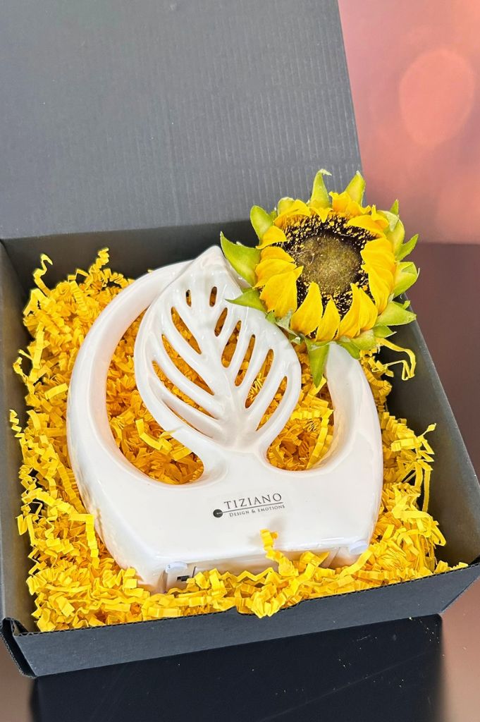 Geschenkbox LED Denia mit Sonnenblumen