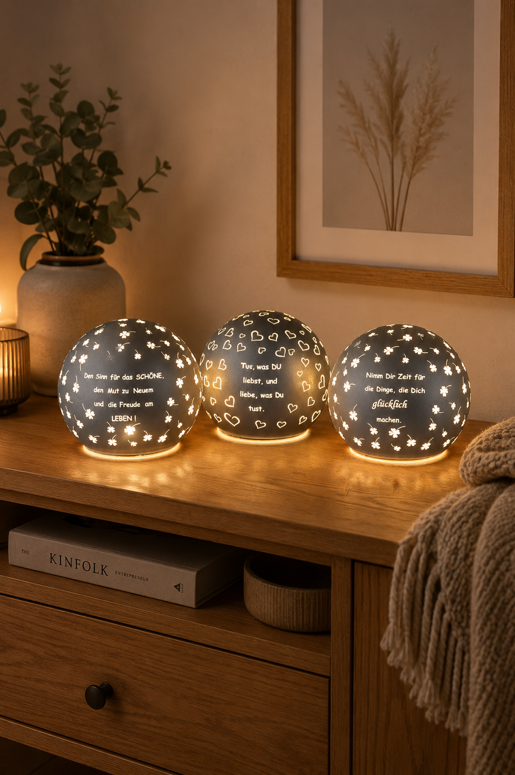Deko Lichtkugel Cassano LED 10cm mit Sprüchen anthrazit