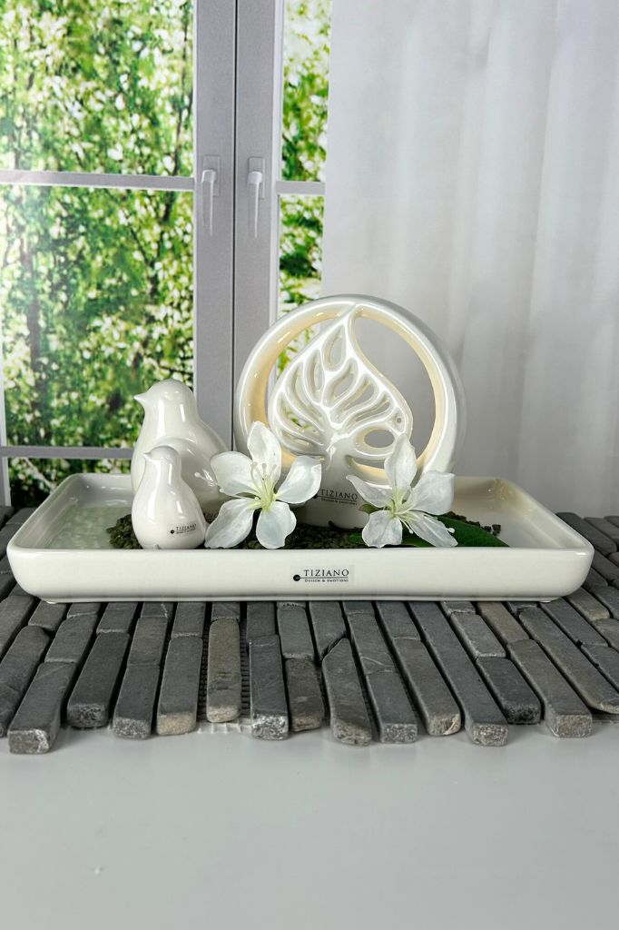 Dekoset Sendina mti Fauno im Ring und Carlotta