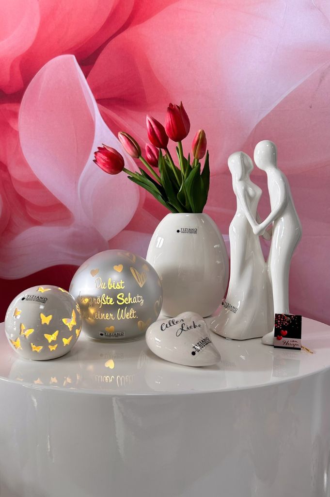 Dekoset Dekofigur Amorino Hand haltend+LED Kugel Roviano