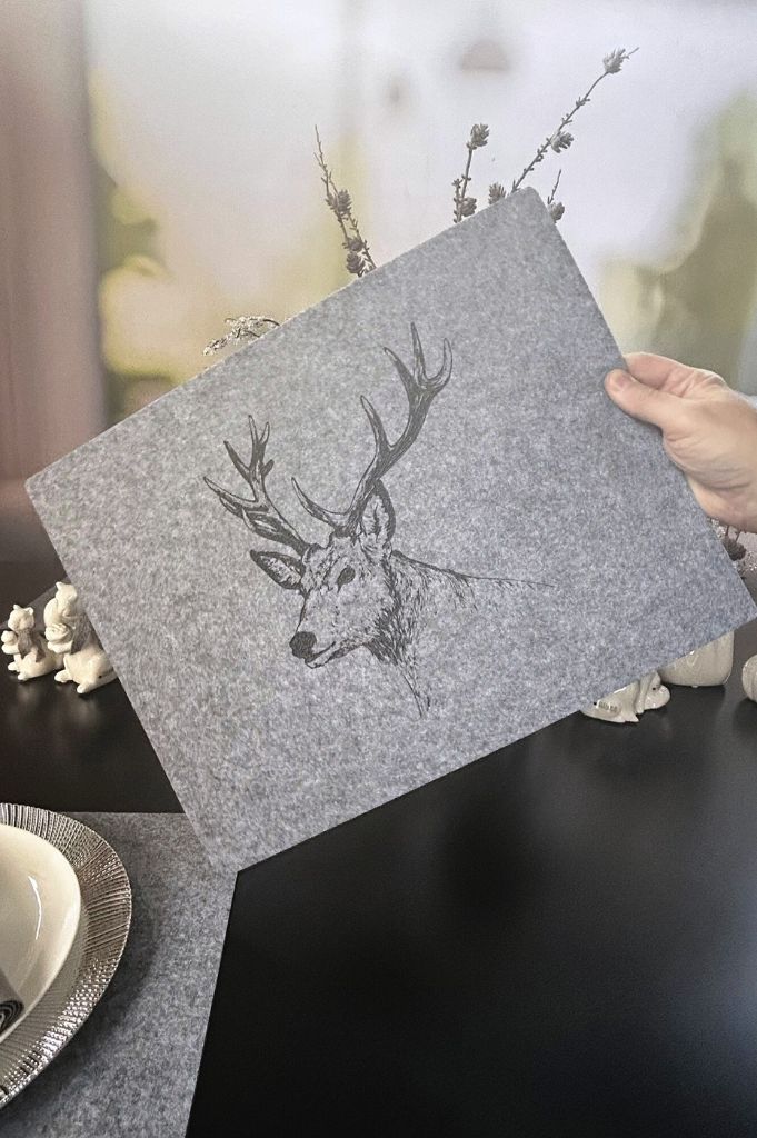 Filzplatzset Hirsch eckig grau