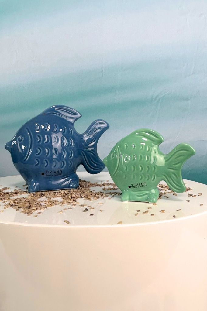 Fisch Neon farbig sortiert