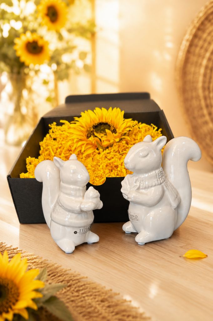 Geschenkbox Eichhörnchen Robert mit Sonnenblumendeko