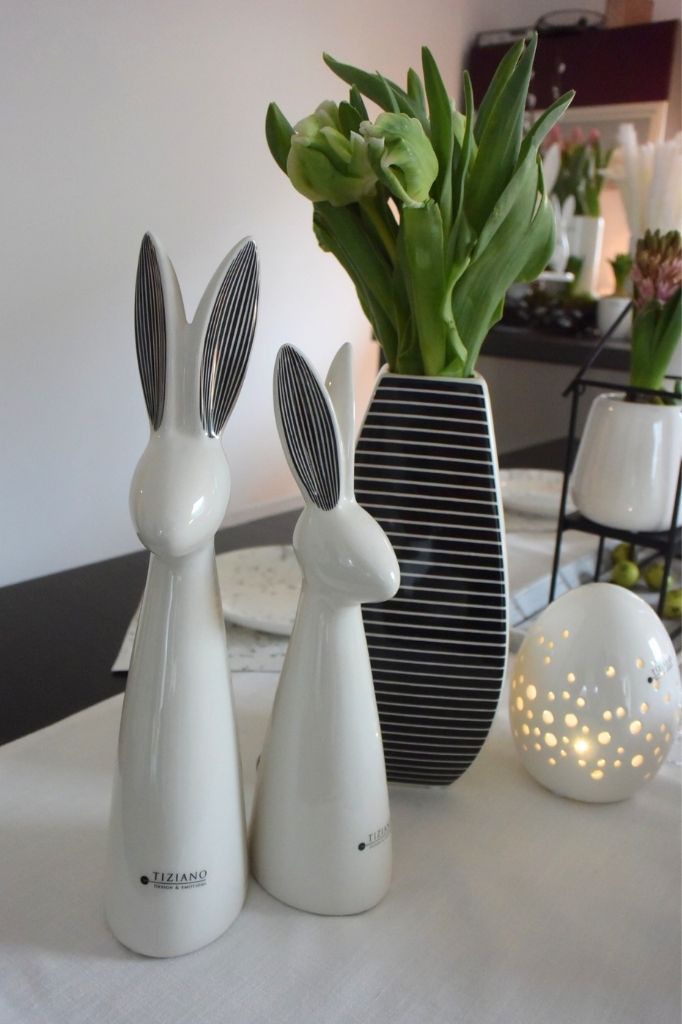 Hase Alvin weiss mit Decal