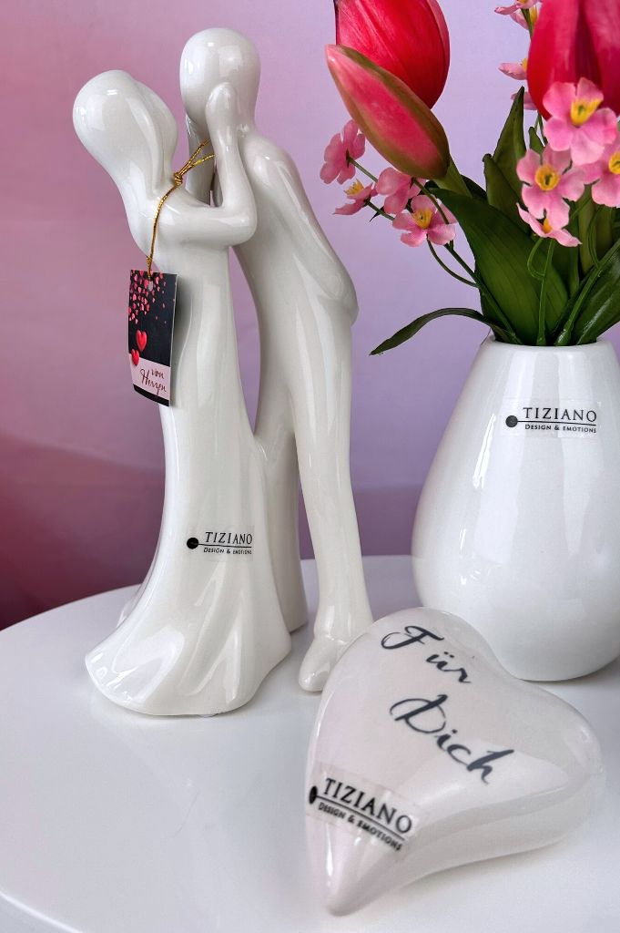 Dekoset Dekofigur Amorino umarmend+LED Kugel Roviano