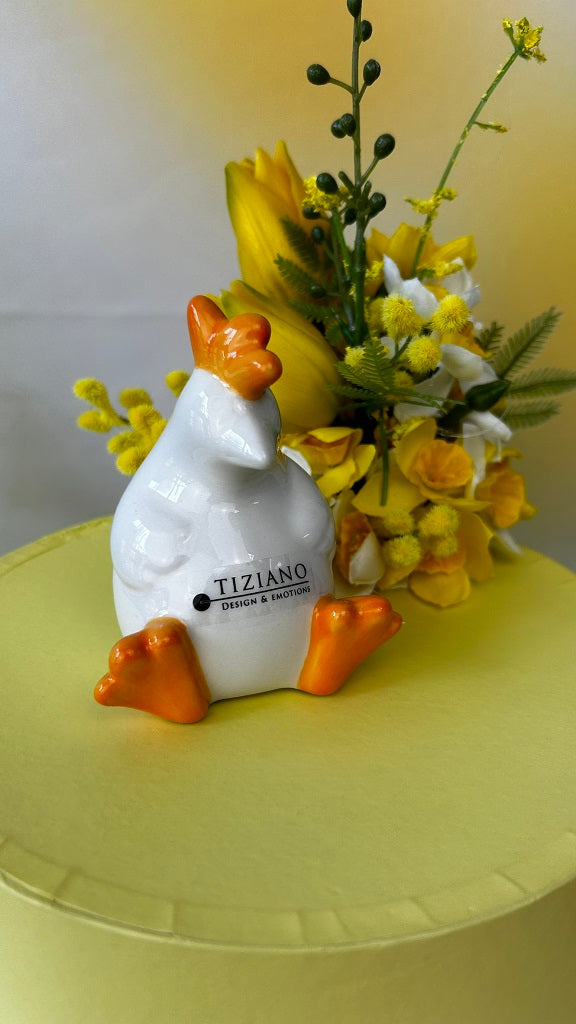 Huhn_Erna_sitzend_orange