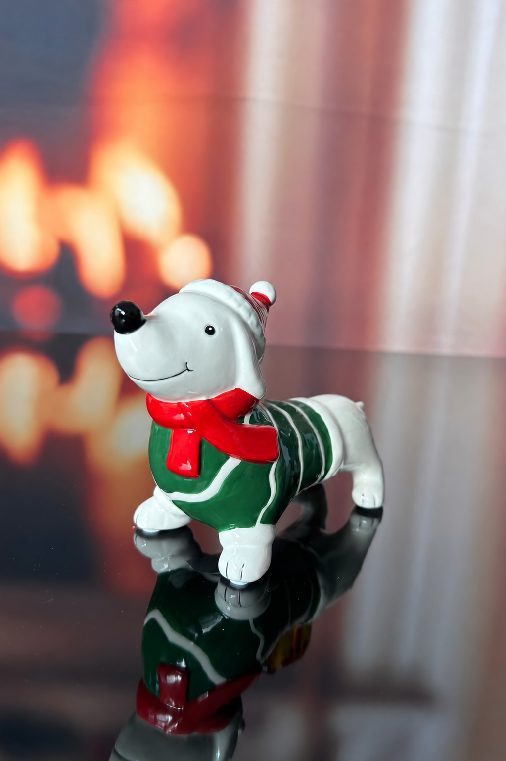 Deko Hund Rolf mit Pulli grün