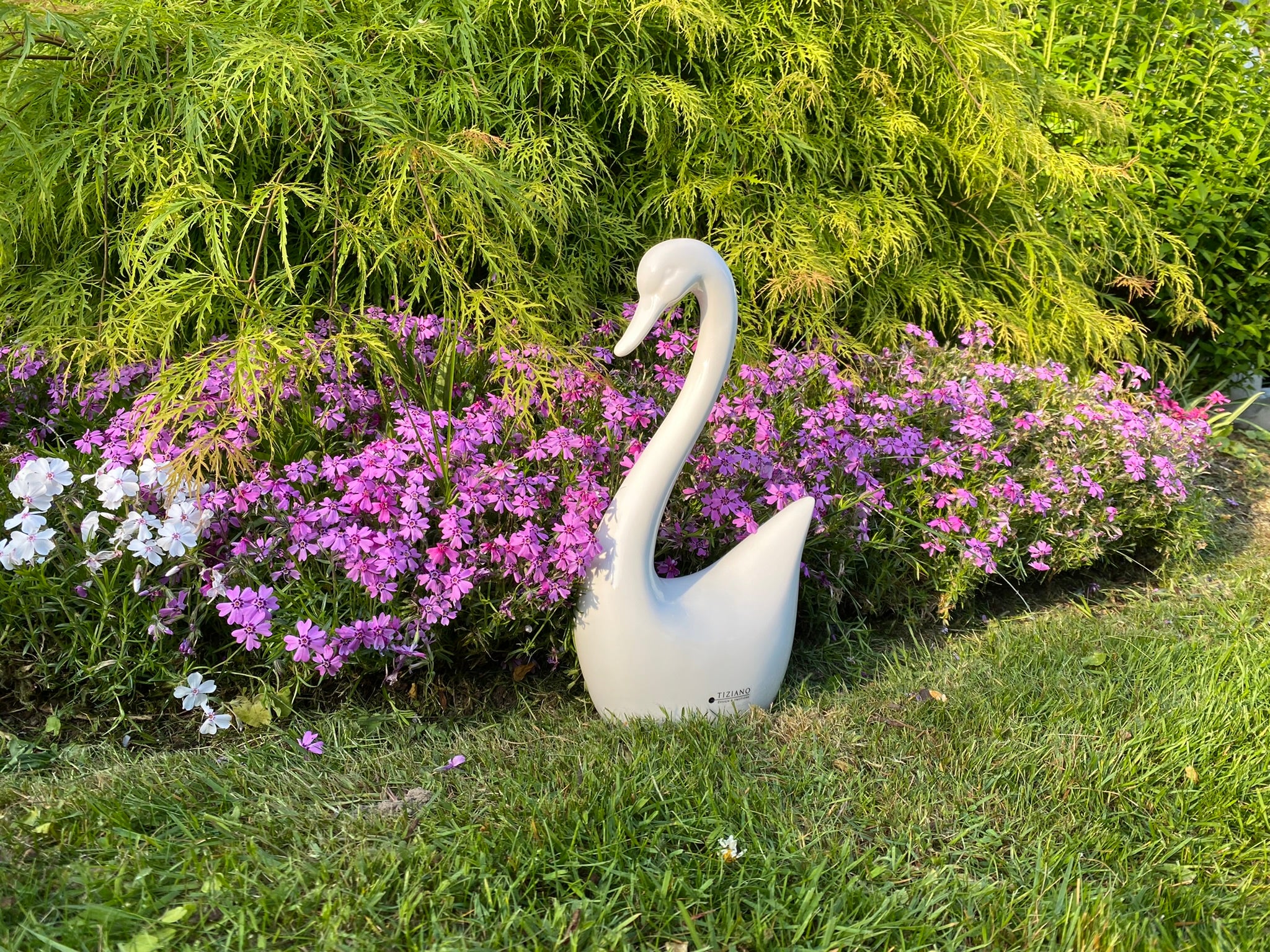 Deko Schwan Scarlett creme-weiß