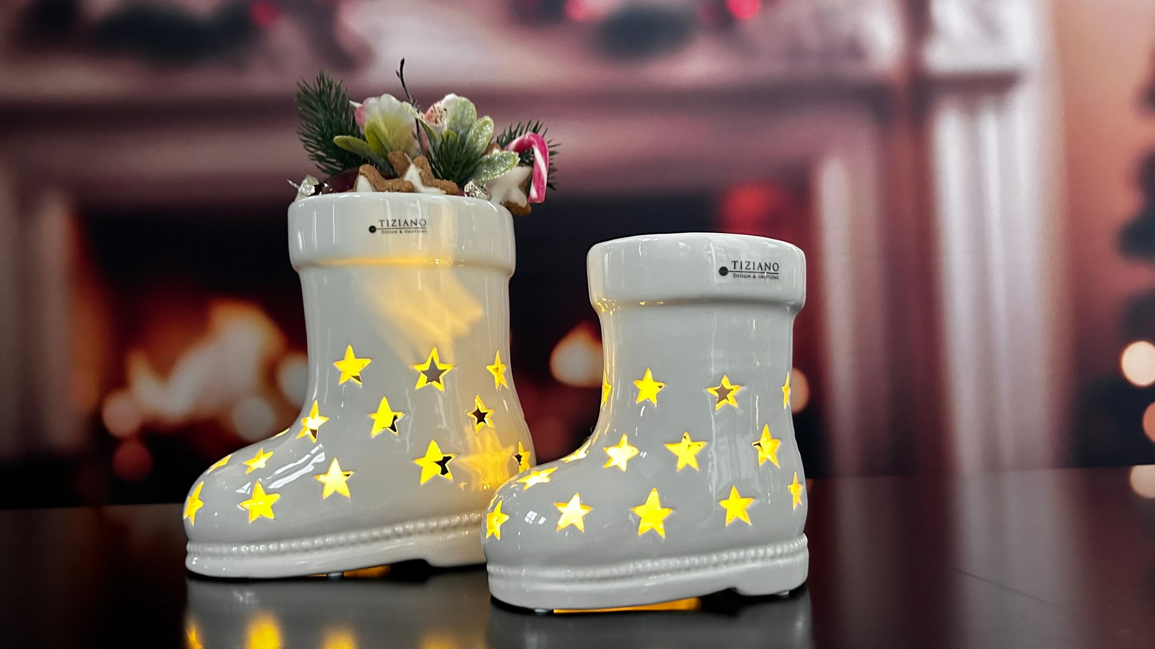 Deko Stiefel Santa LED creme-weiß