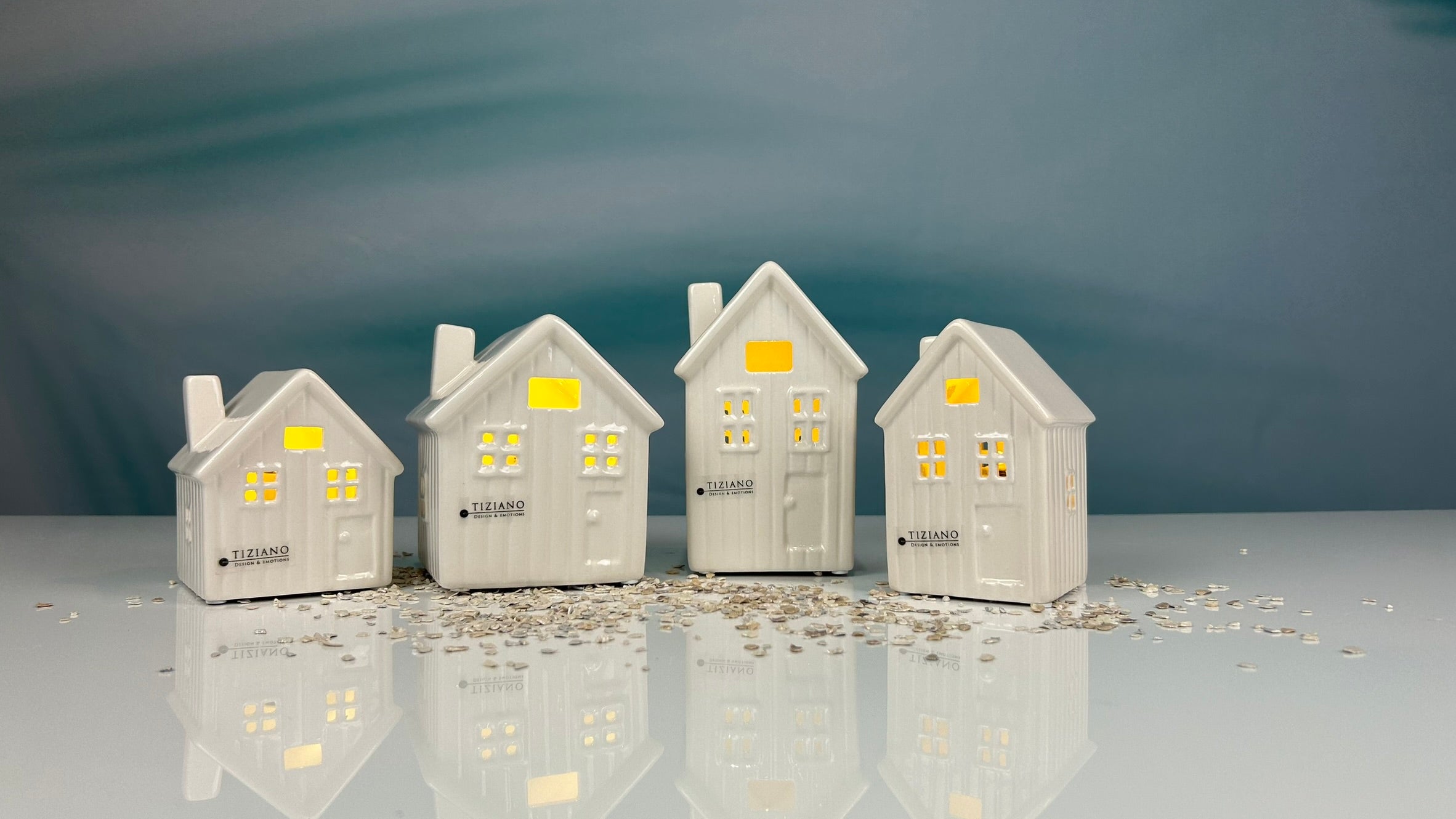 Dekohaus Partina LED creme-weiß