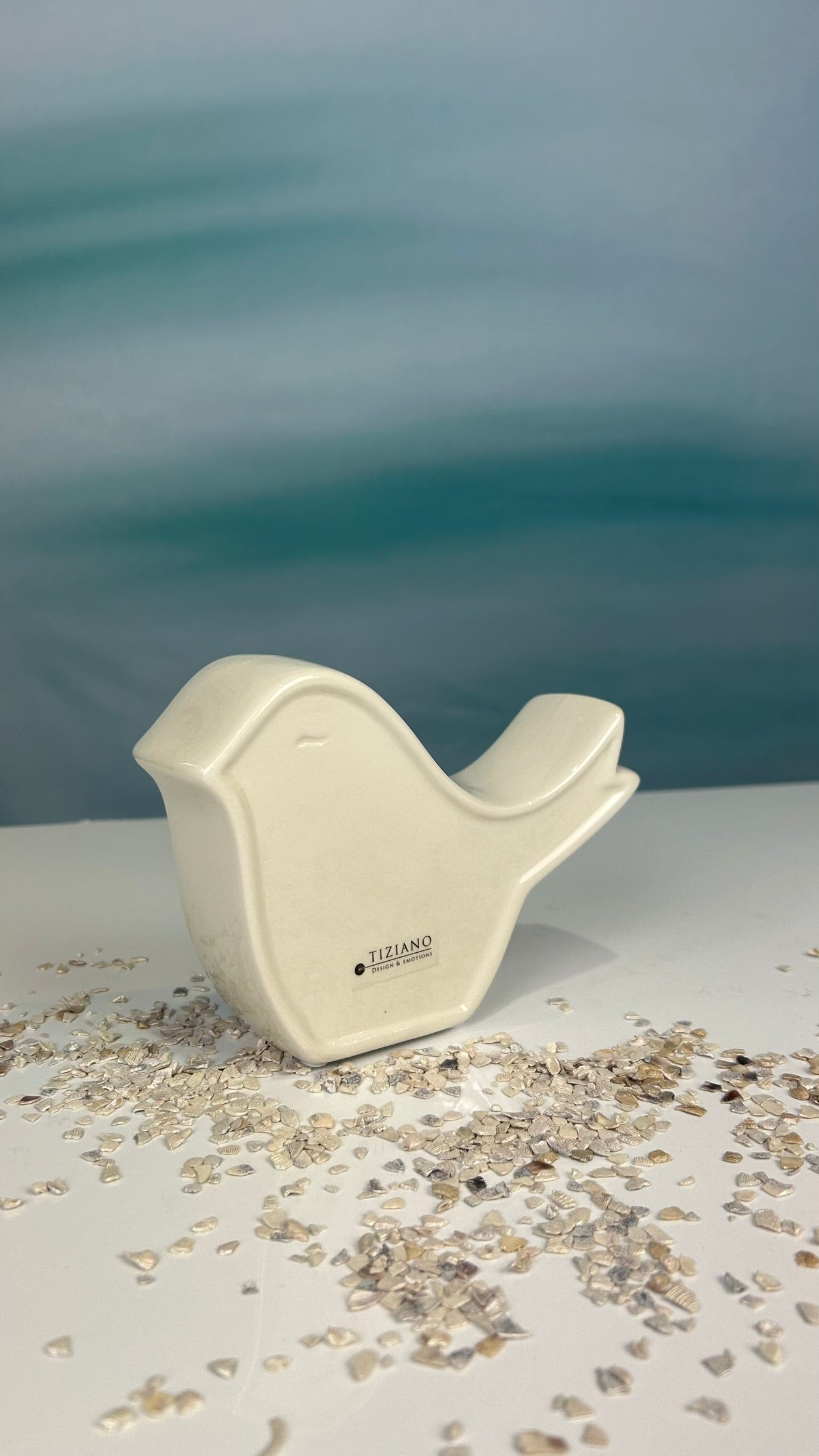 Dekovogel Xanita creme-weiß