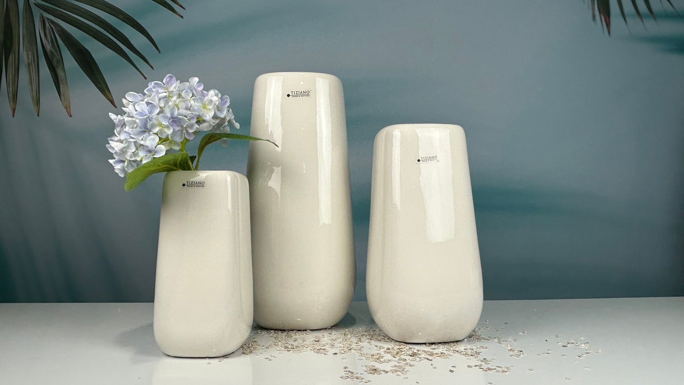 Vase Brezone creme-weiß