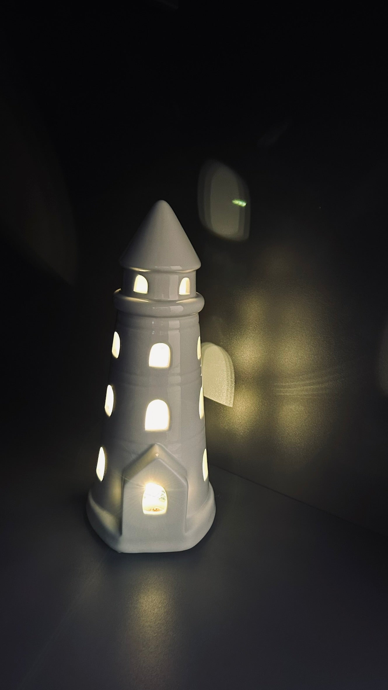 Leuchtturm Faro LED creme-weiß