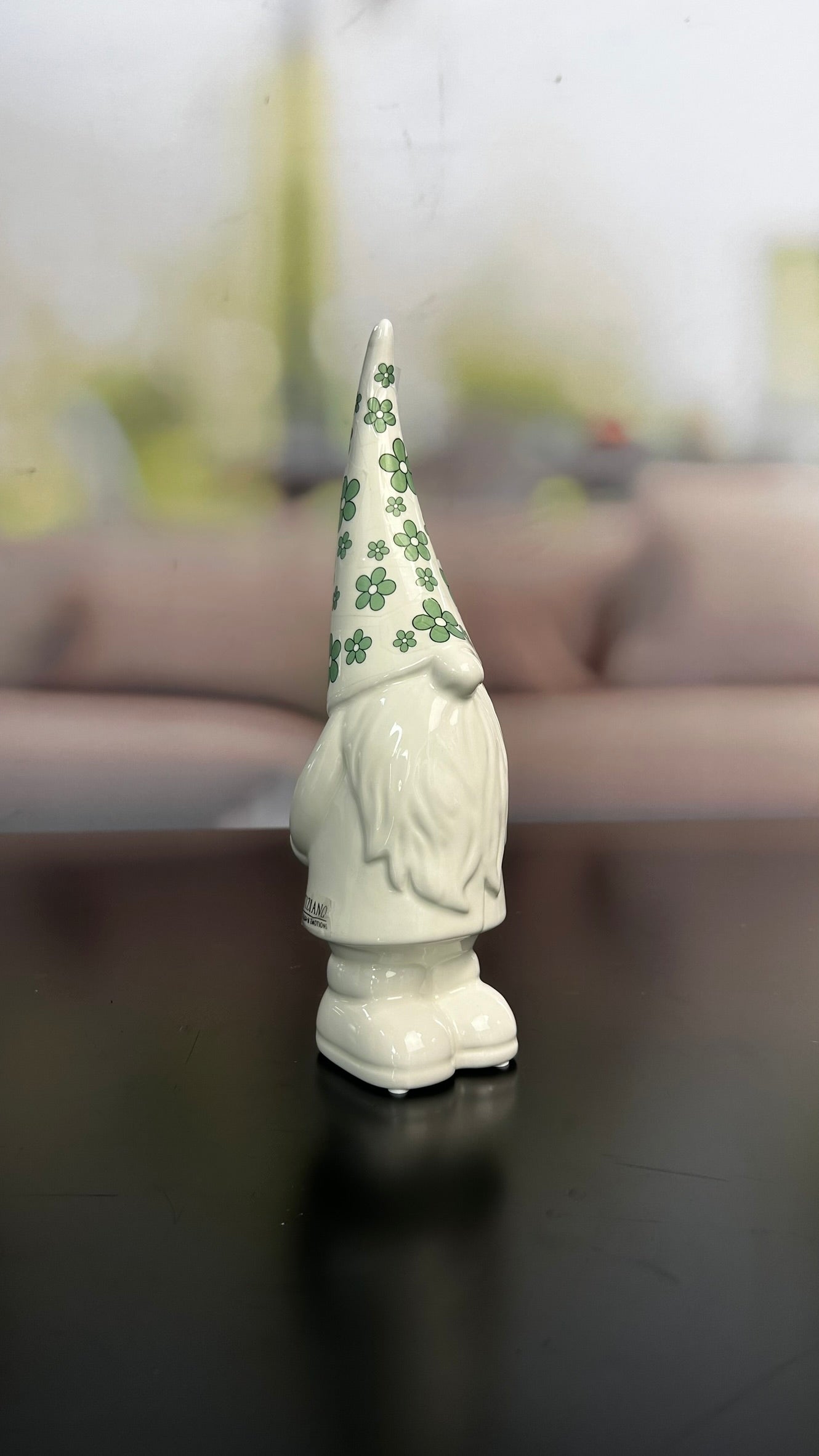 Zwerg Geraldo mit Mütze in Blumenmuster grün