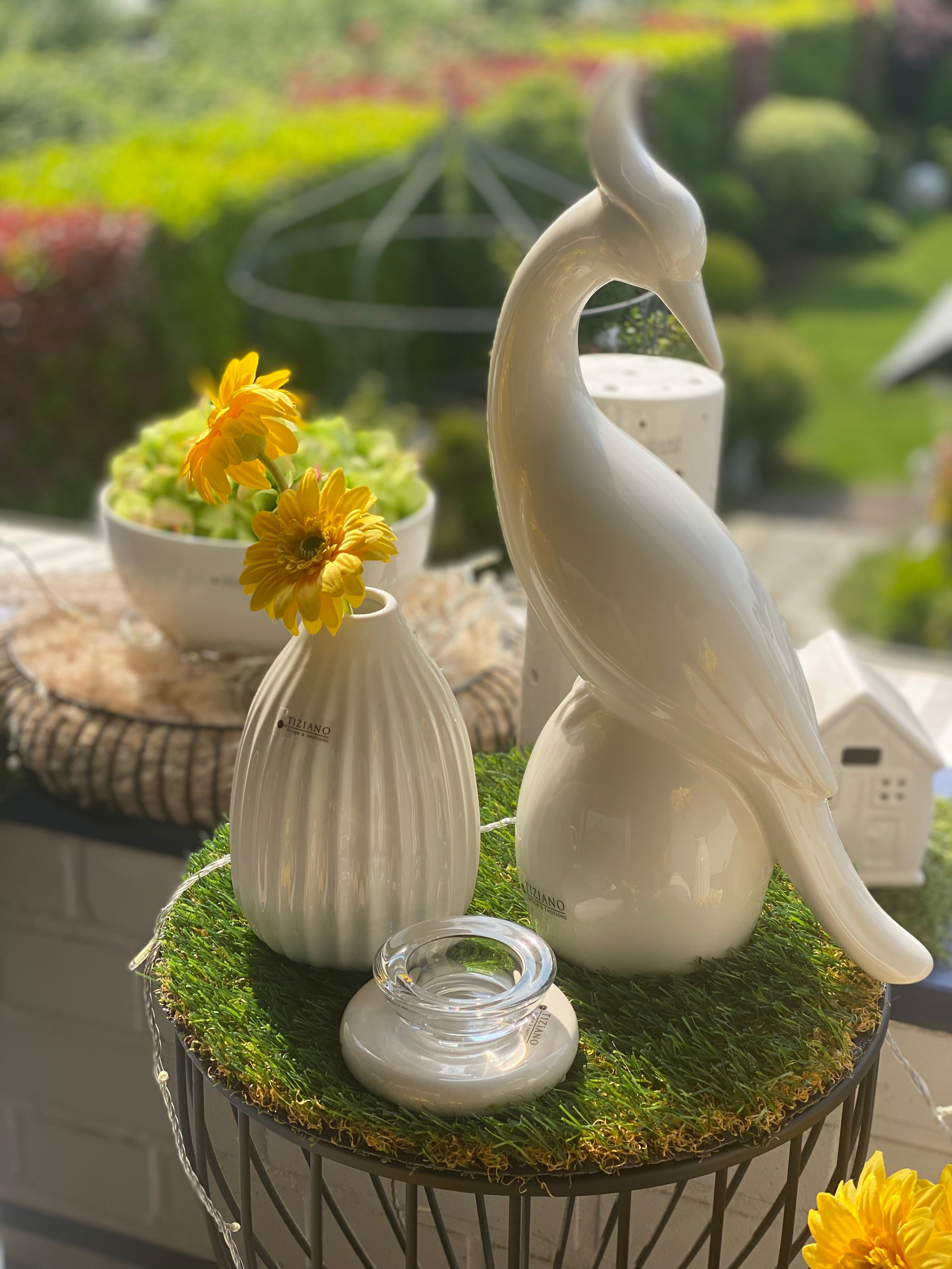 Deko Vogel Paolo auf Kugel creme-weiß