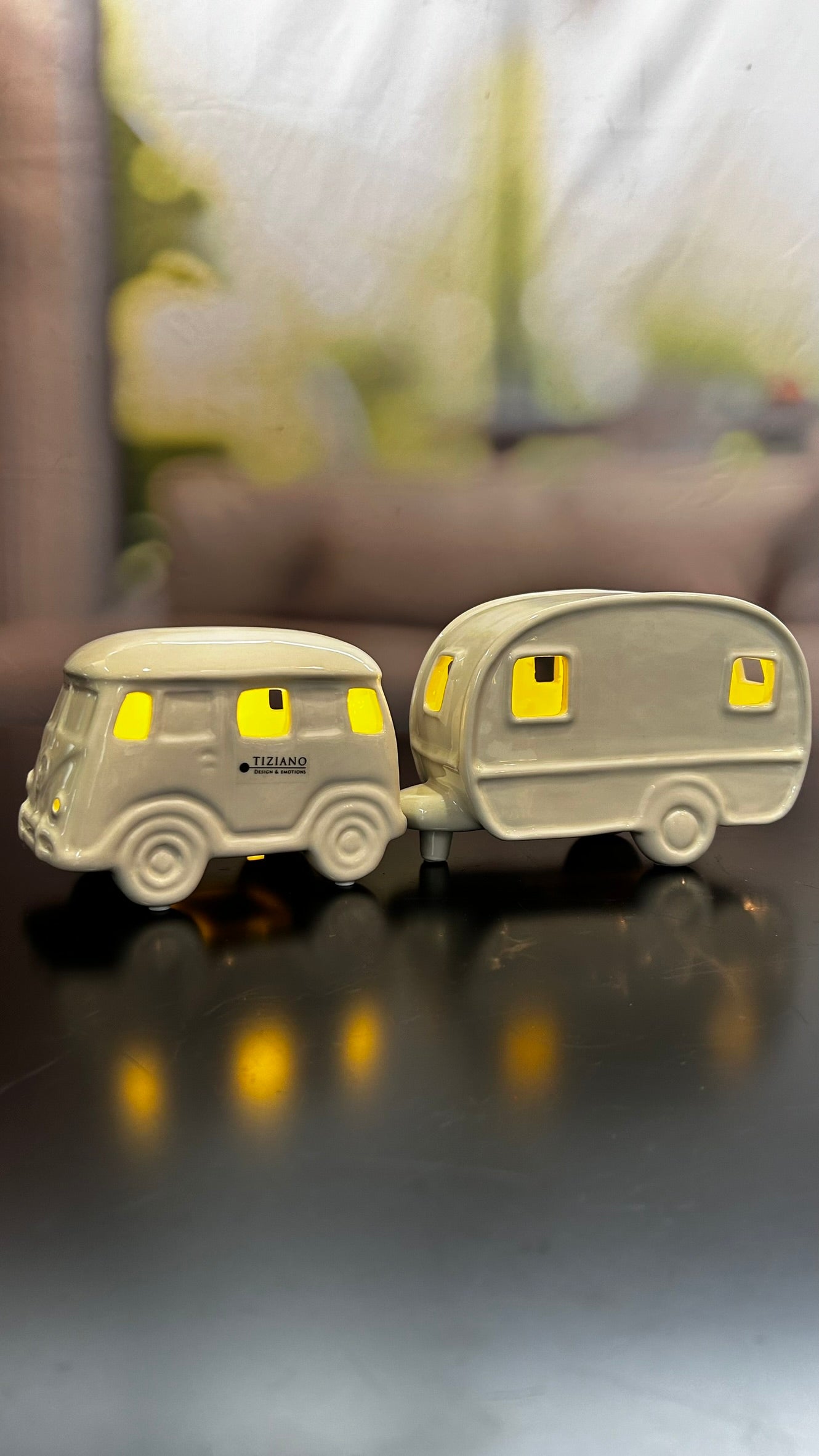 Deko Bus Caso LED creme-weiß
