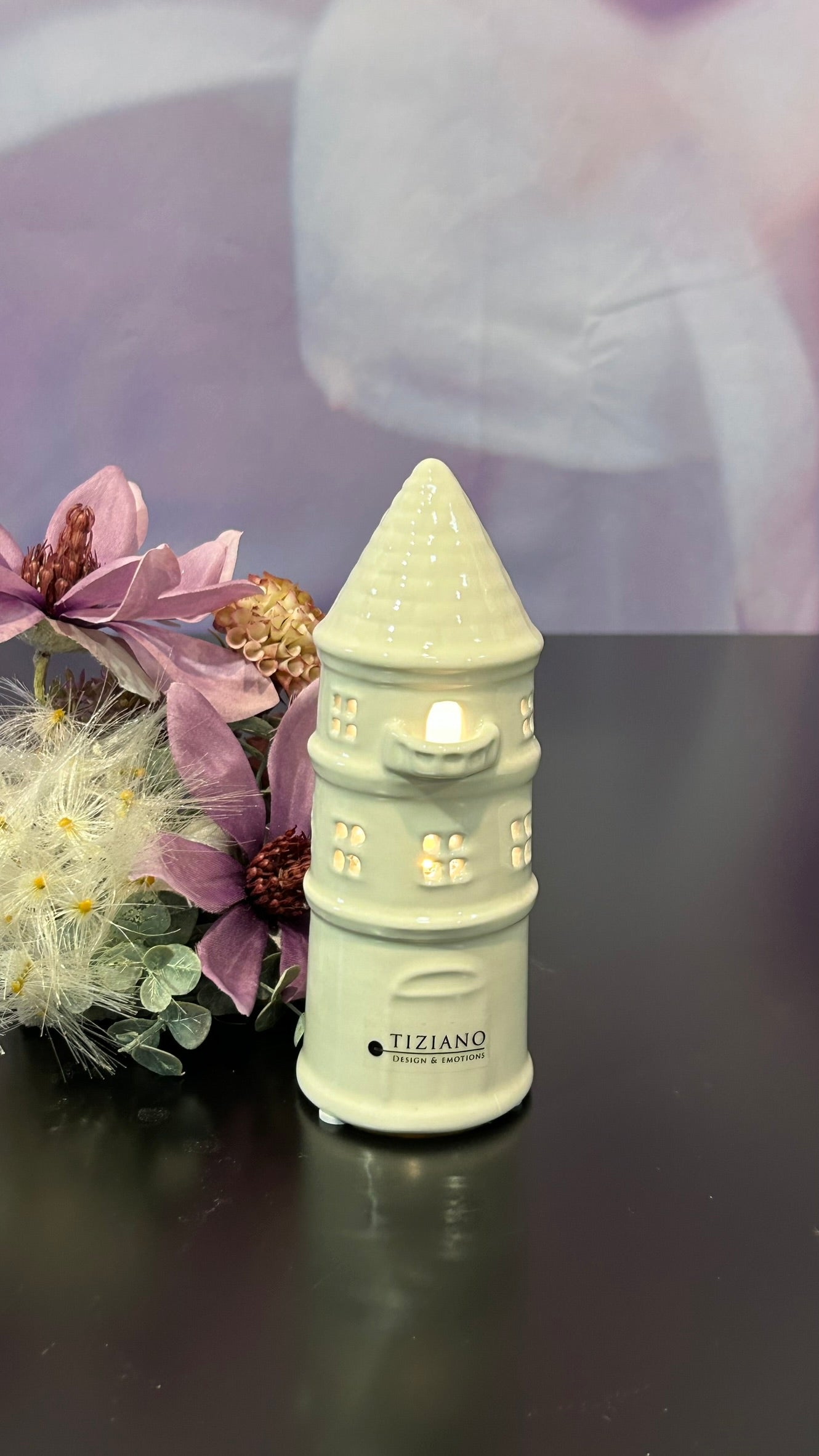 Turm Rapunzel LED creme-weiß
