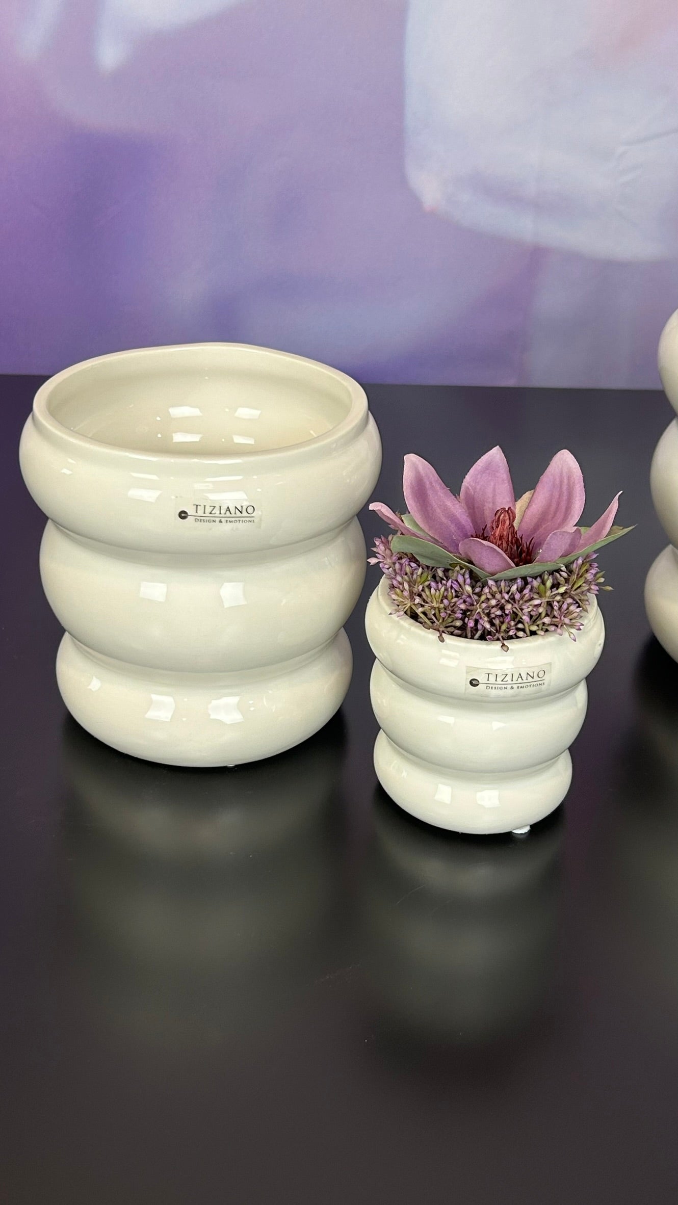 Kübel Ronda creme-weiß