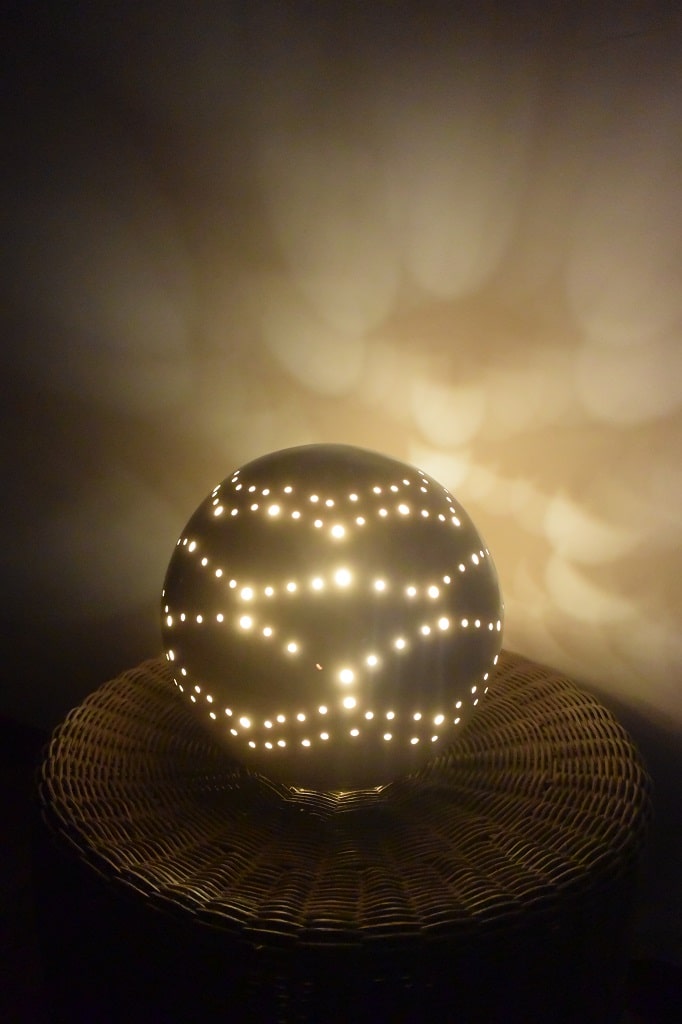 Kugel-Lampe-Separio-leuchtend