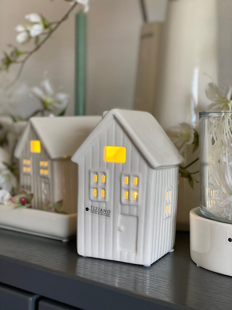 LED_Haus_Partina_hoch_2
