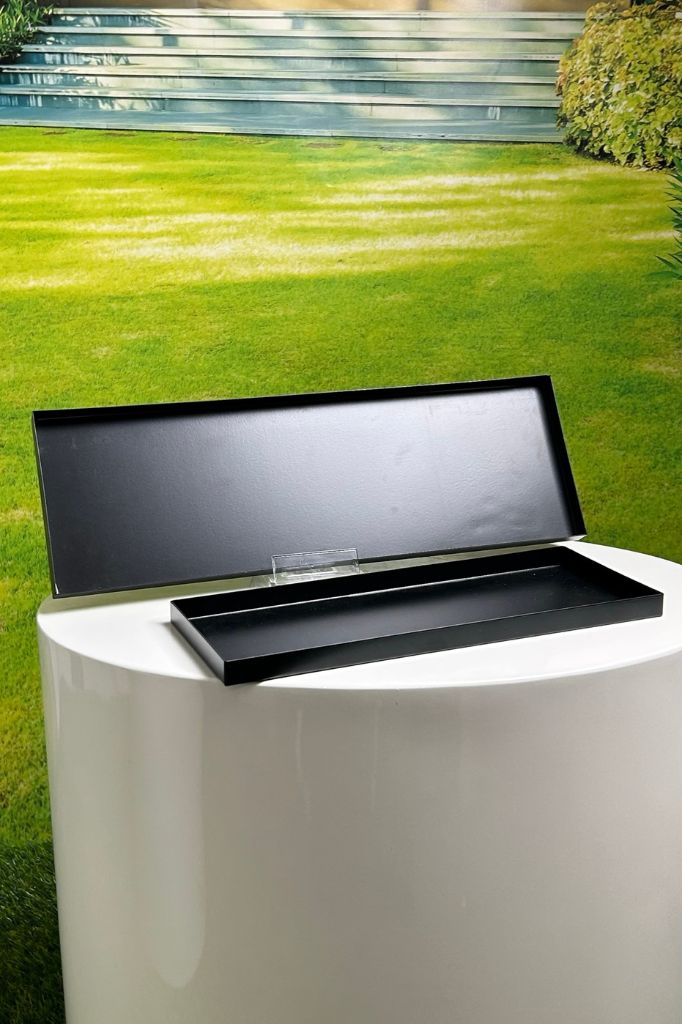 Legri Metalltablett
