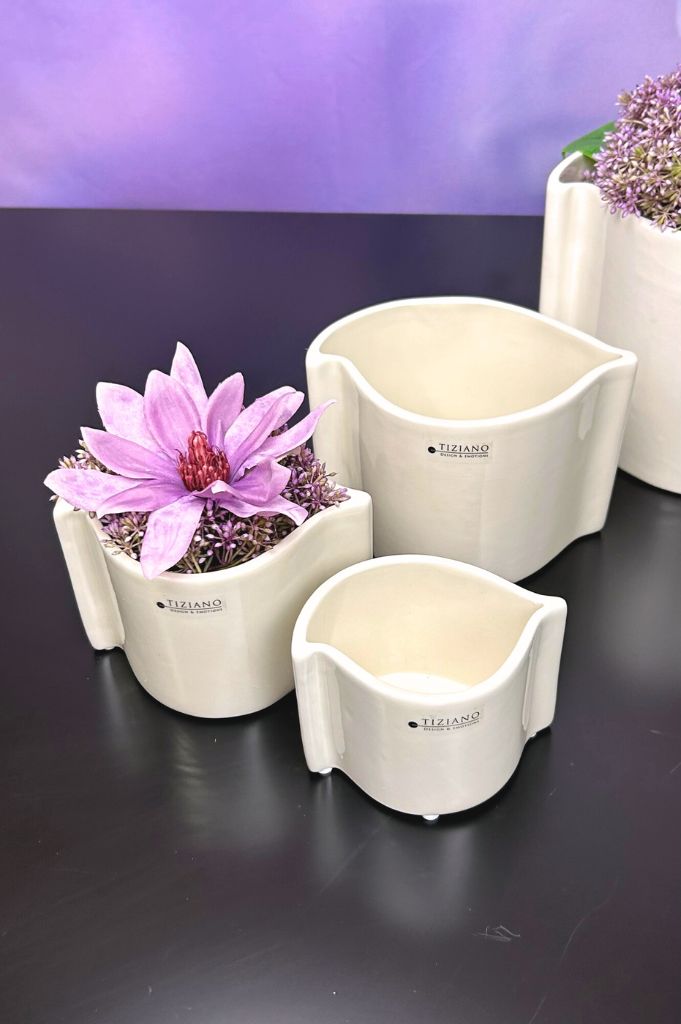 Kübel Locana creme-weiß