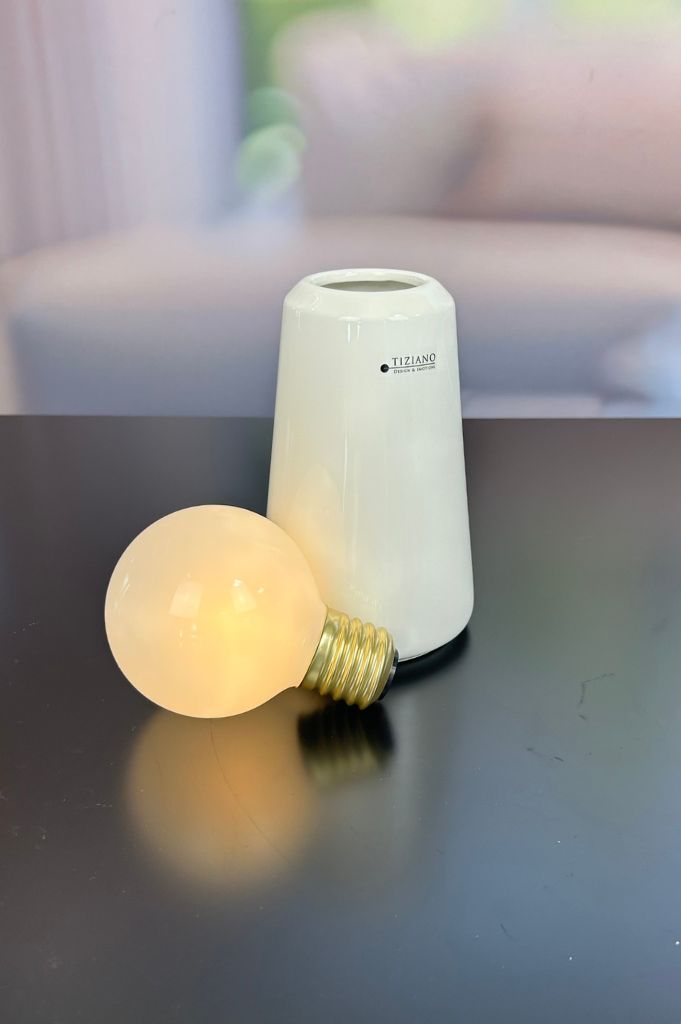 Lampe Luminara mit LED Birne creme-weiß