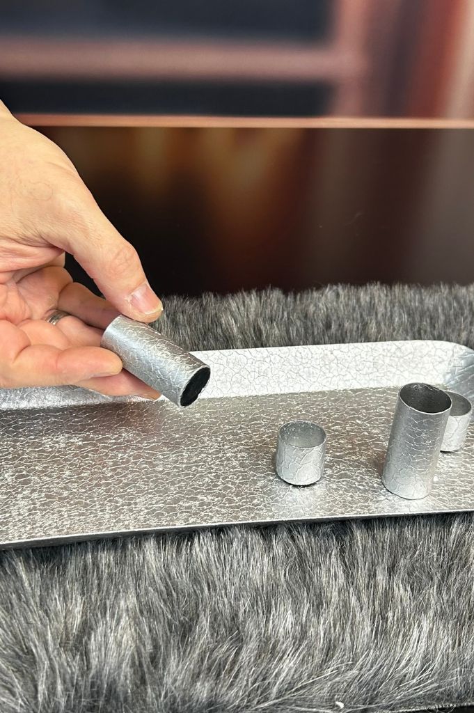 Metallteller eckig silber magnetische Kerzenhalter