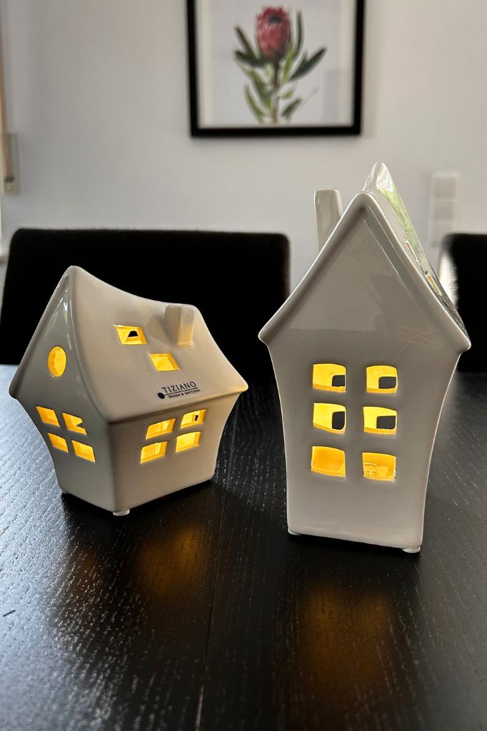 Geschenkbox S Haus Pendola LED+Baum Joy creme-weiß