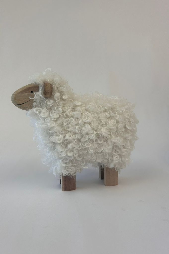 Deko Schaf mit Wolle farbig