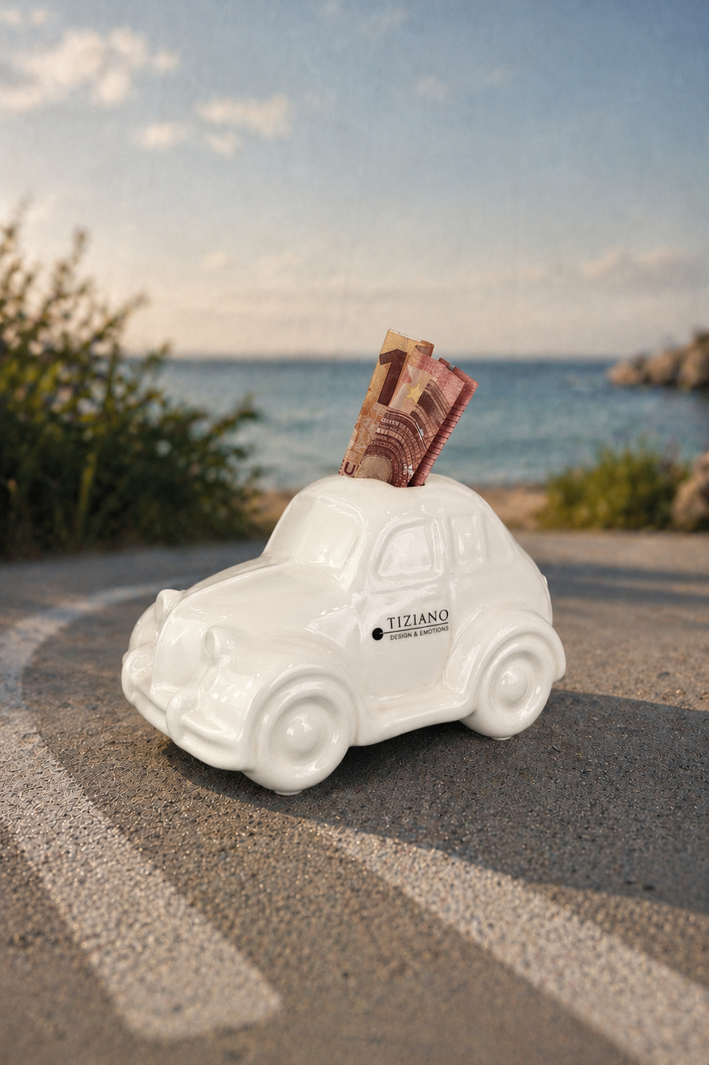 J24 Deko Spardose Auto Chevi creme-weiß
