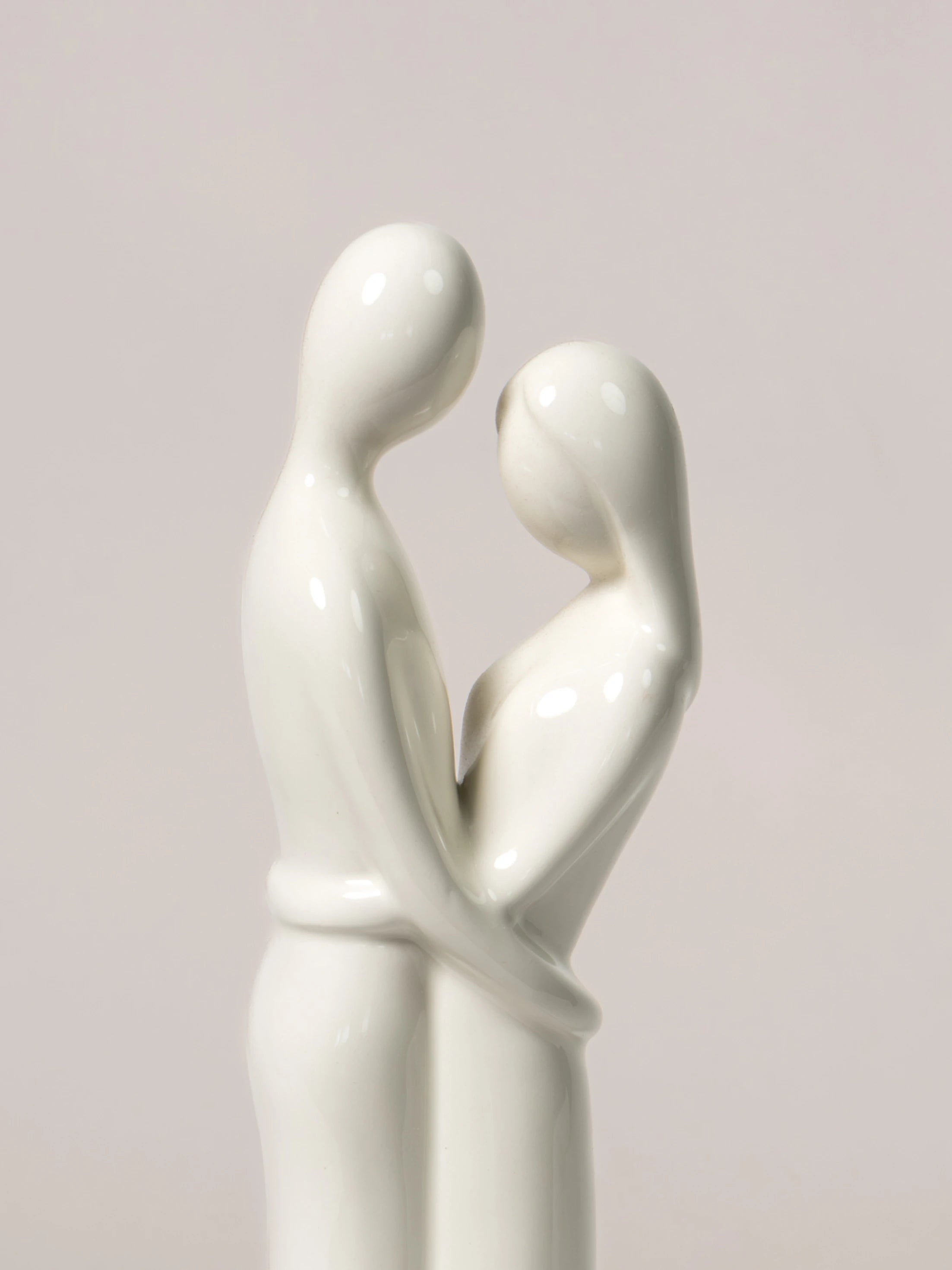 Figur Adelina creme-weiß