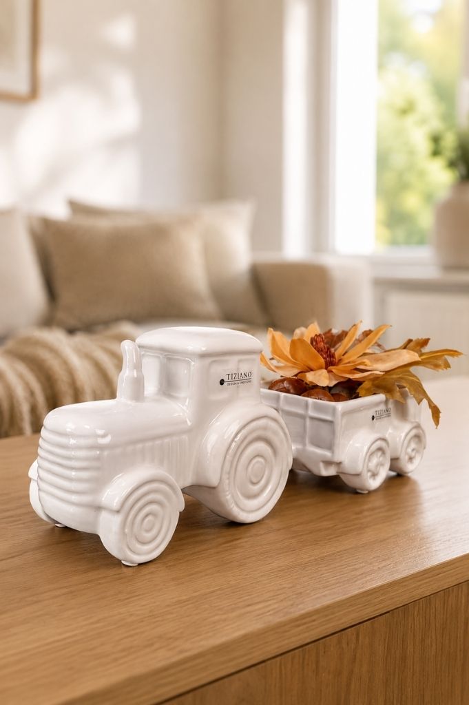 Traktor m.Anhänger Marradi 30cm creme-weiß