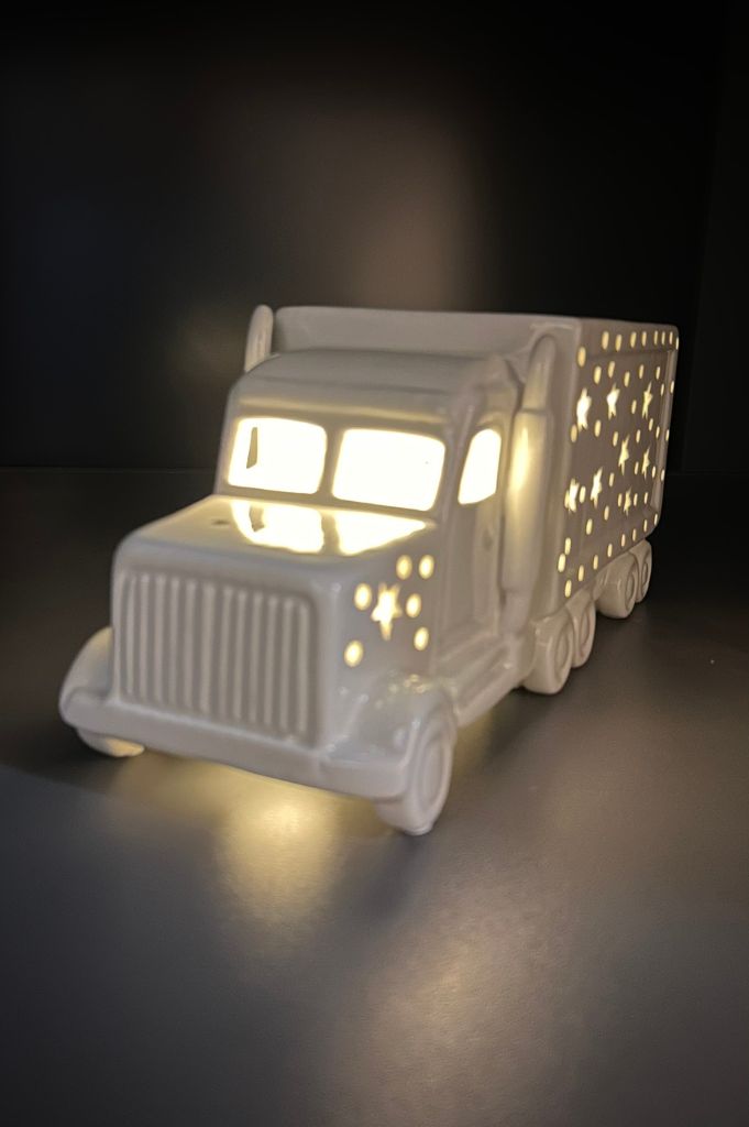 Deko Tiziano Truck LED creme-weiß