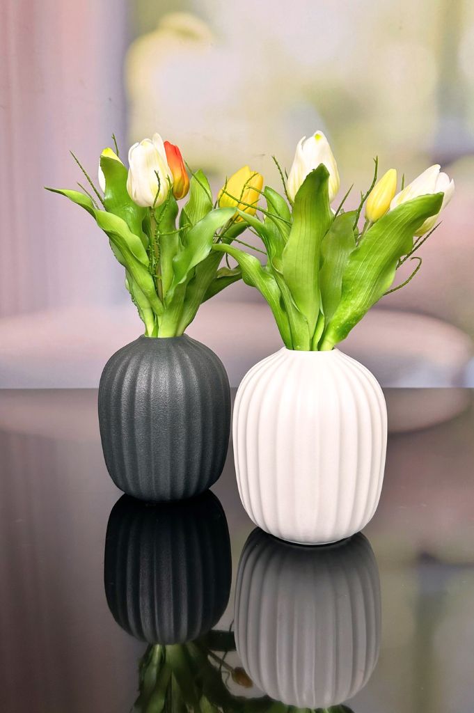 Vasen 15cm Schwarz & Weiß matt