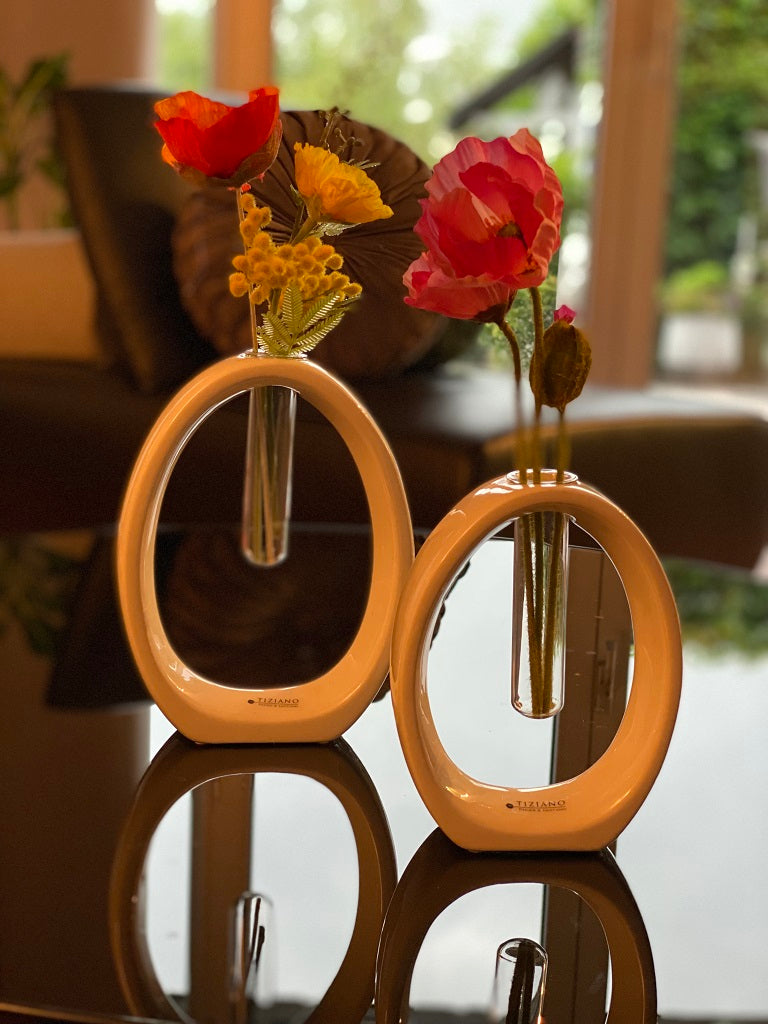 Vase_Floreana_Cortes_1