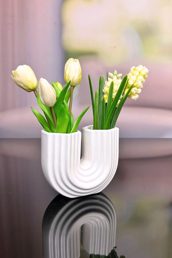 U-Vase Stripes 15cm schwarz & creme-weiß
