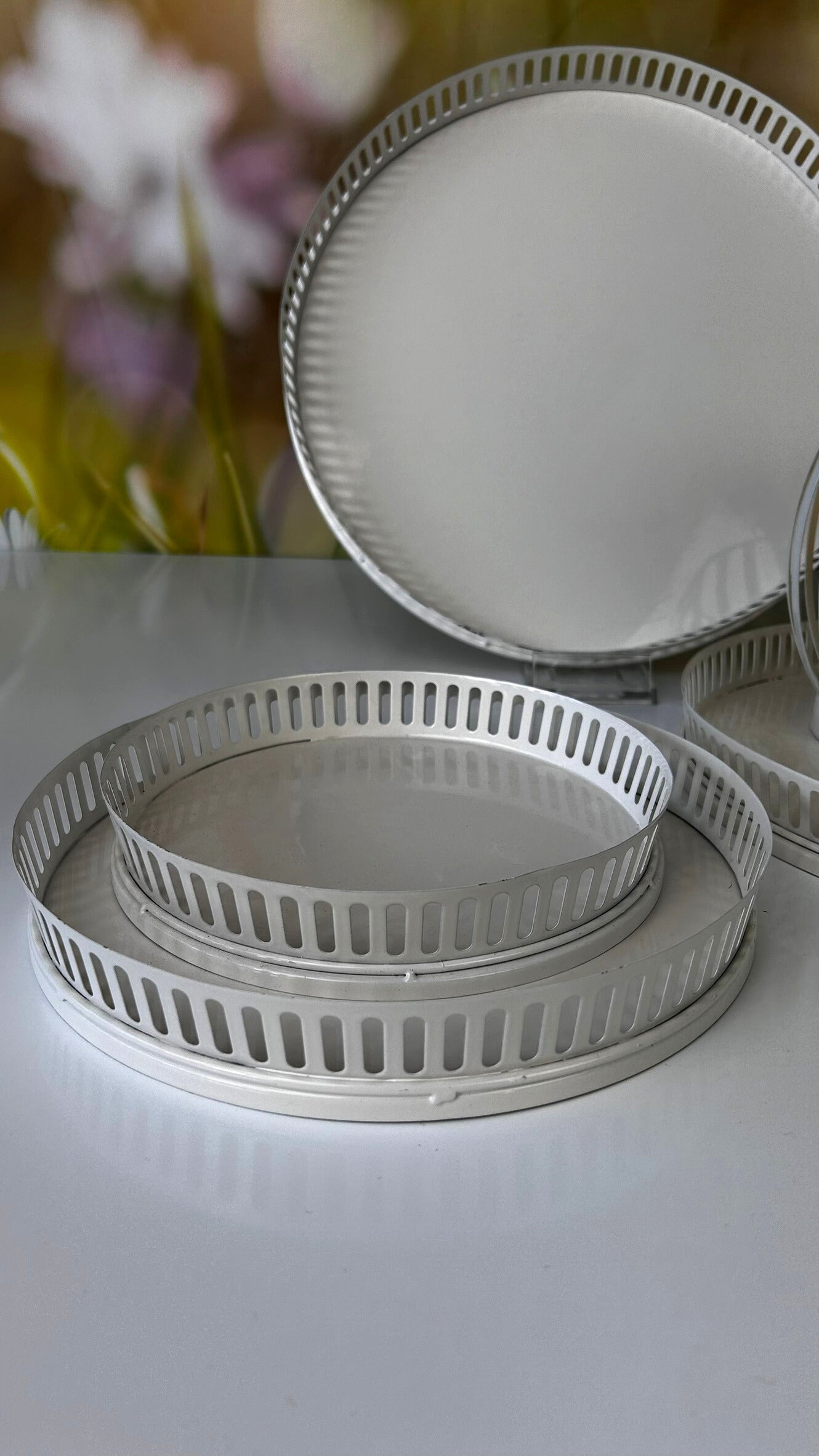 Metallschale Canneto rund creme-weiß