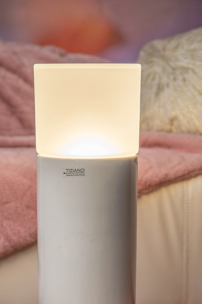 castello-lampe-weiss-creme-detail-glas