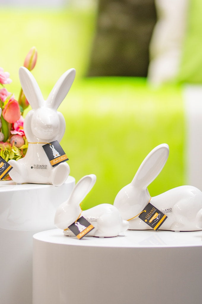 fabrio-schlafend-weiss-creme-detail