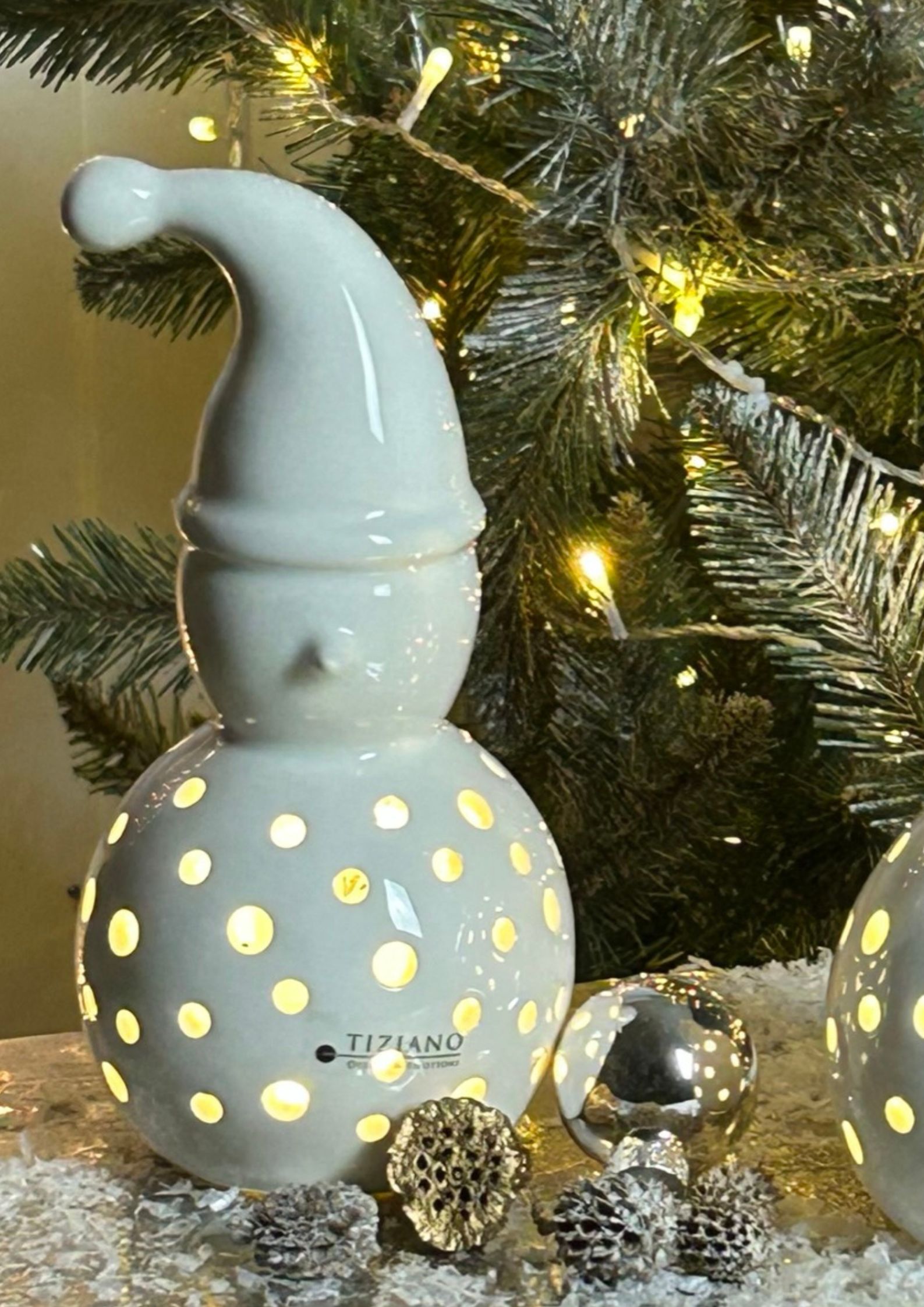 frostyschneemann-weiß-creme-led