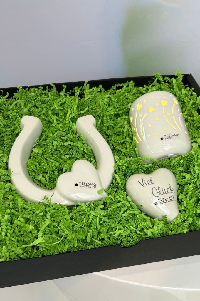 geschenkbox_hufeisen_bolero_tadino_herz (1)