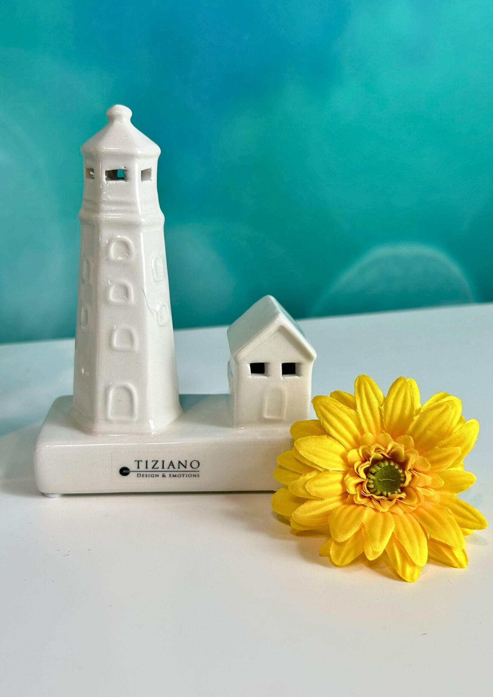 glas-alone-corsica-detail