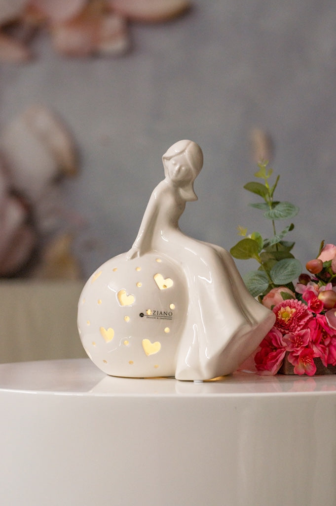 lady-amorina-auf-kugel-led-einzel
