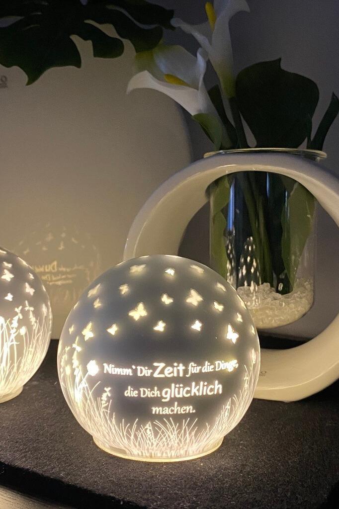 lichtkugel_nimm_dir_zeit_12cm-leuchtend