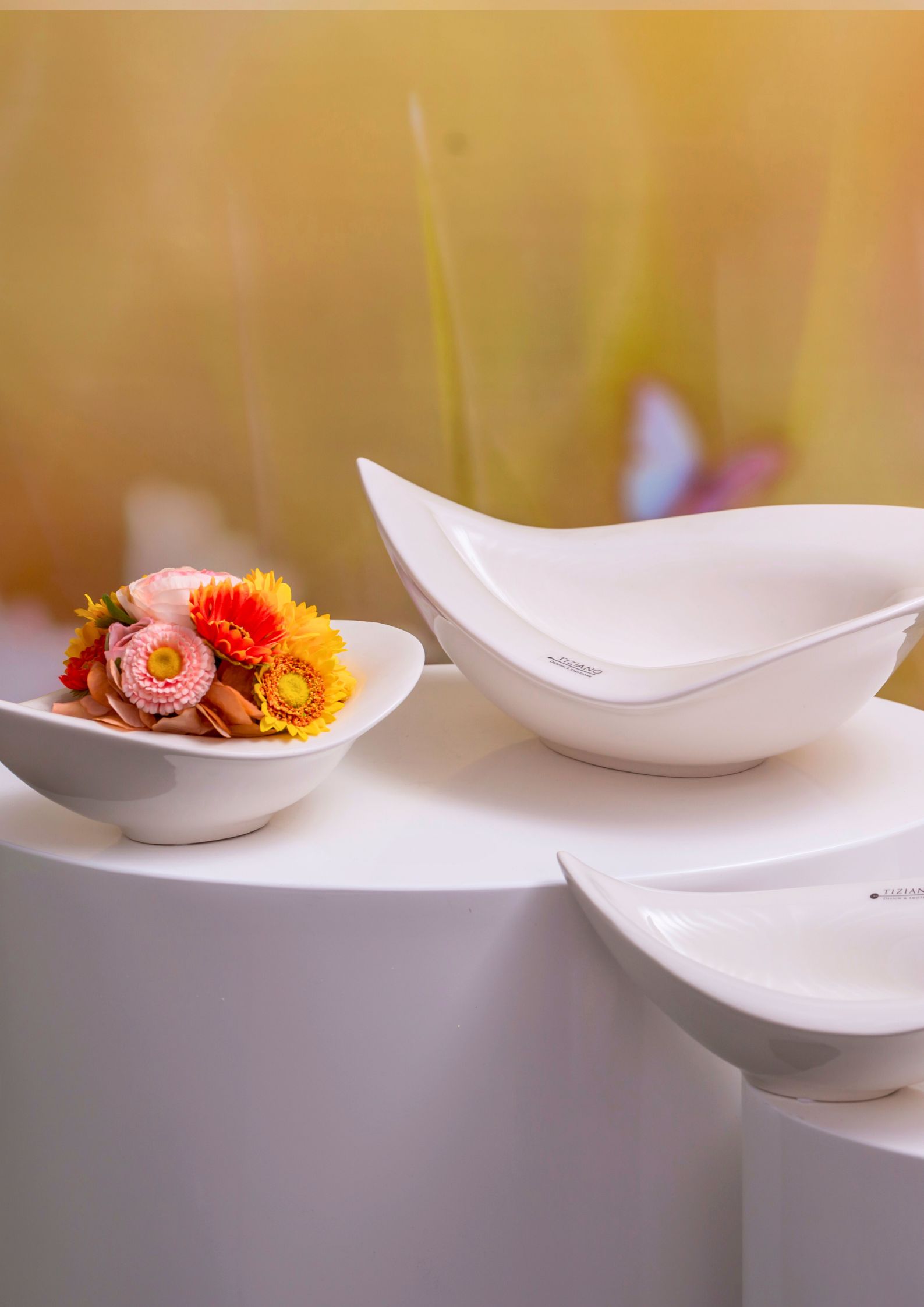 manerba-schale-weiss-creme-varianten-detail