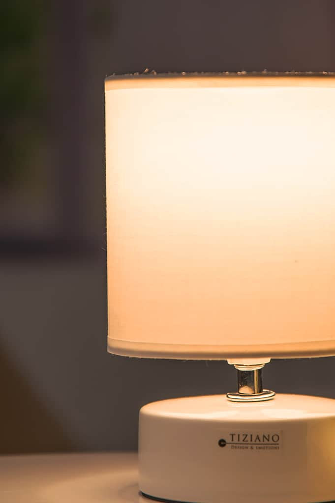 minera-lampe-creme-detail