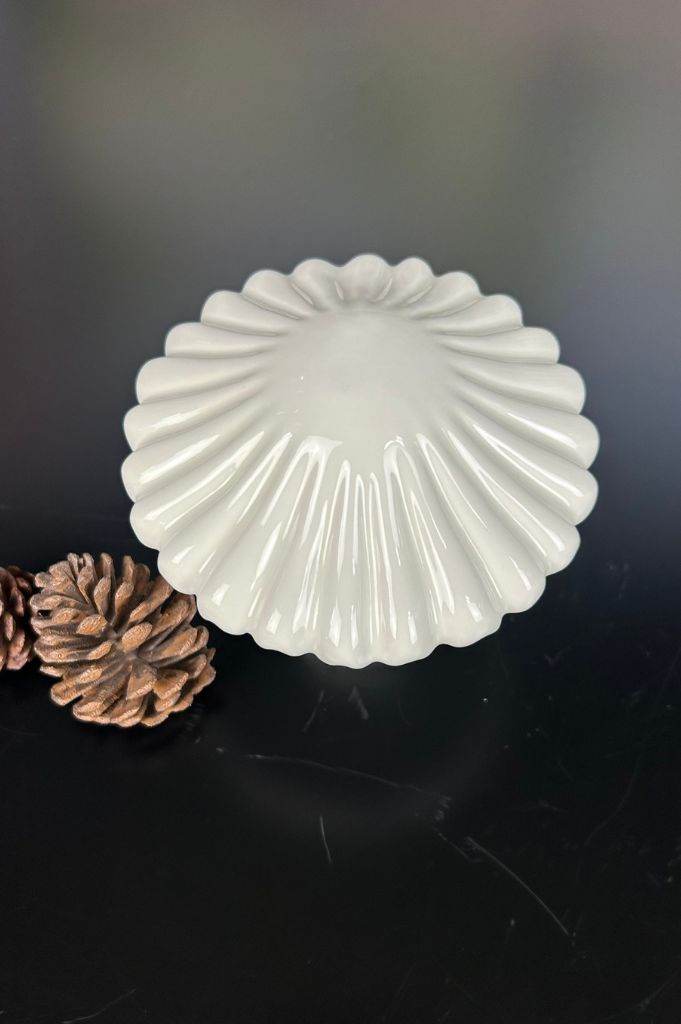 Deko Pilz Ostuni geriffelt